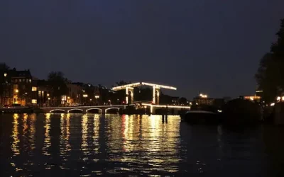 Amsterdam Highlights – Legends of the Skinny Bridge